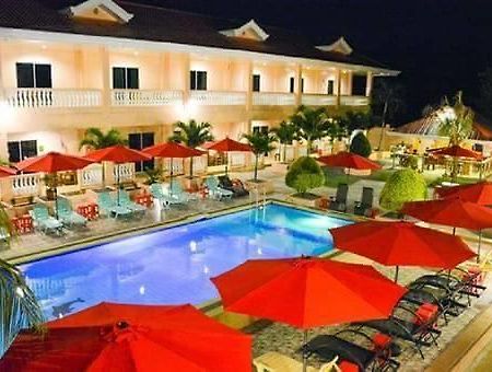 Conrada'S Place Hotel And Resort Panglao Bagian luar foto
