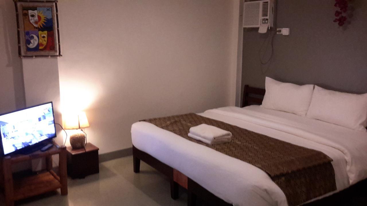 Conrada'S Place Hotel And Resort Panglao Bagian luar foto