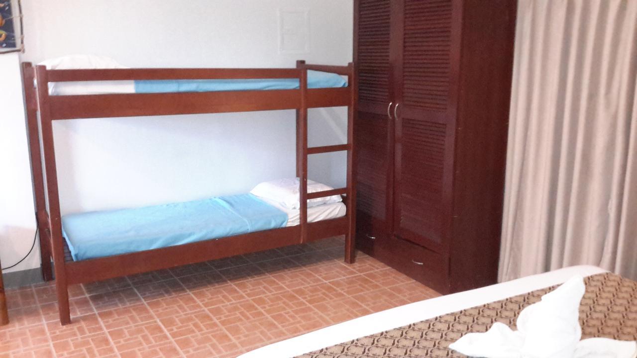 Conrada'S Place Hotel And Resort Panglao Bagian luar foto