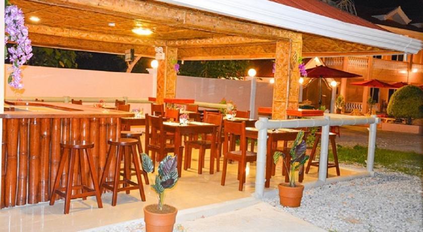 Conrada'S Place Hotel And Resort Panglao Bagian luar foto