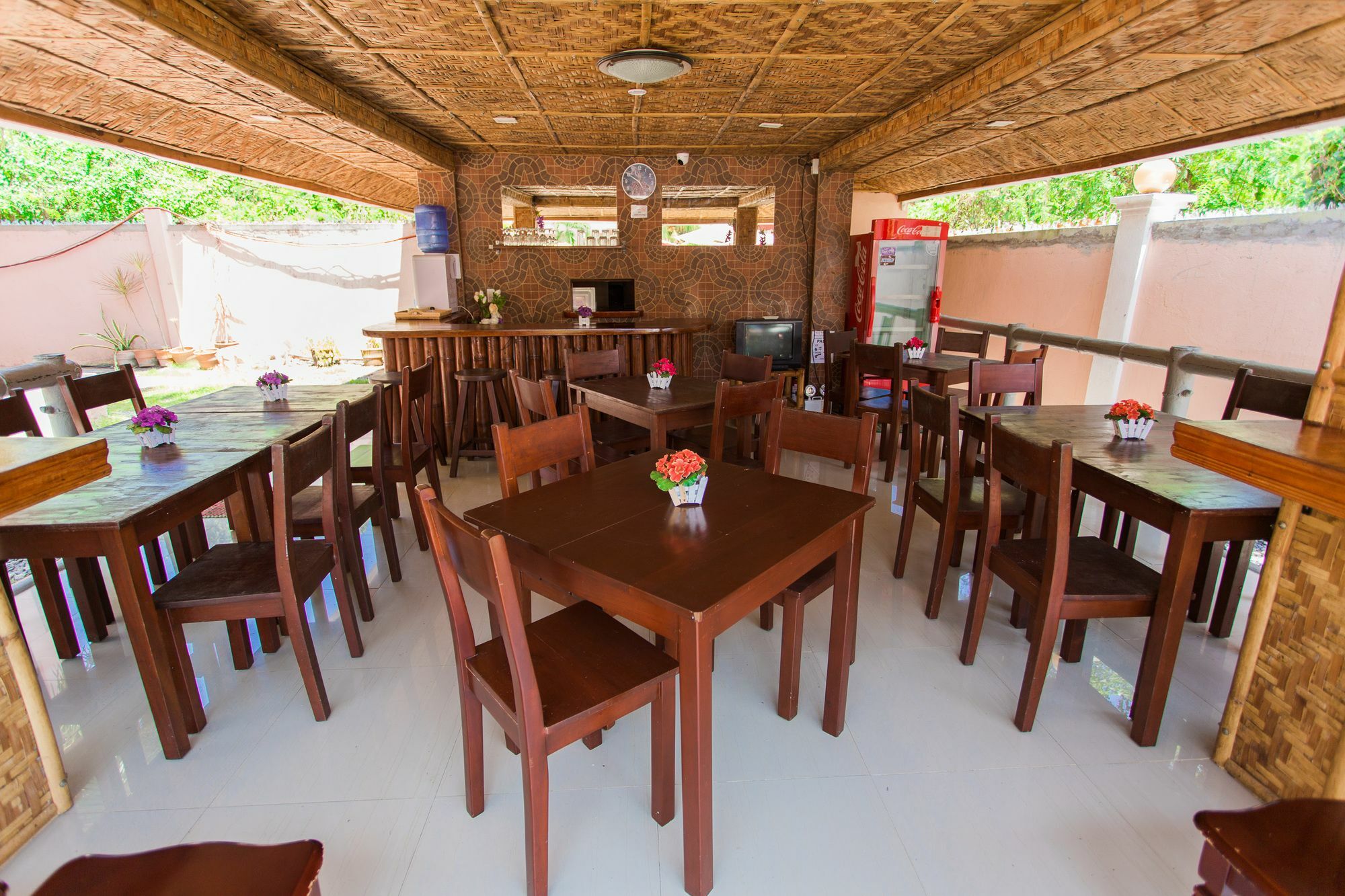 Conrada'S Place Hotel And Resort Panglao Bagian luar foto